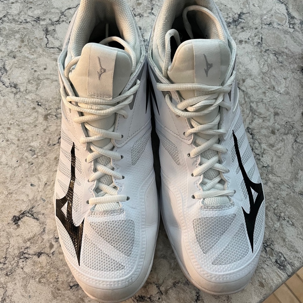 Mizuno Volleyball Shoes Womens 9.5